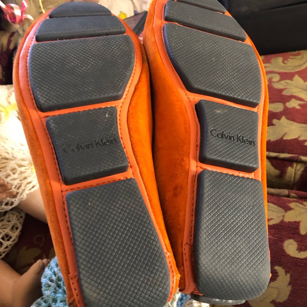 Calvin Klein slip ons - Picture 3 of 5